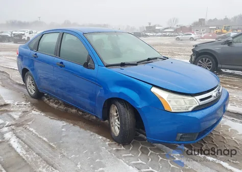 2011 Ford Focus Se z USA, uszkodzony, nr VIN 1FAHP3FN1BW192747